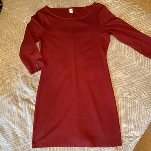 REDUCED PRICE! 
Old Navy dress. Maroon. Medium.